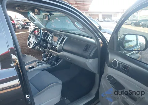 2012 Toyota Tacoma Base V6 z USA, uszkodzony, nr VIN 3TMLU4ENXCM086299